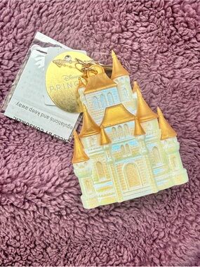 Disney Castle light up Pocketbac holder